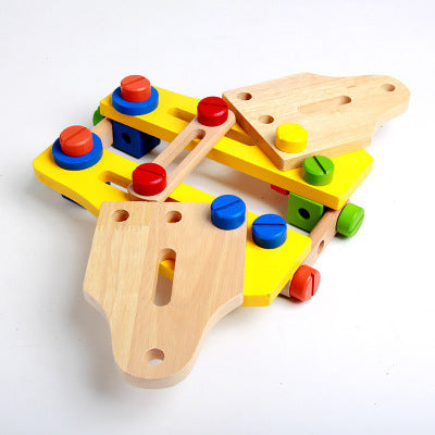 Wooden simulation toolbox set