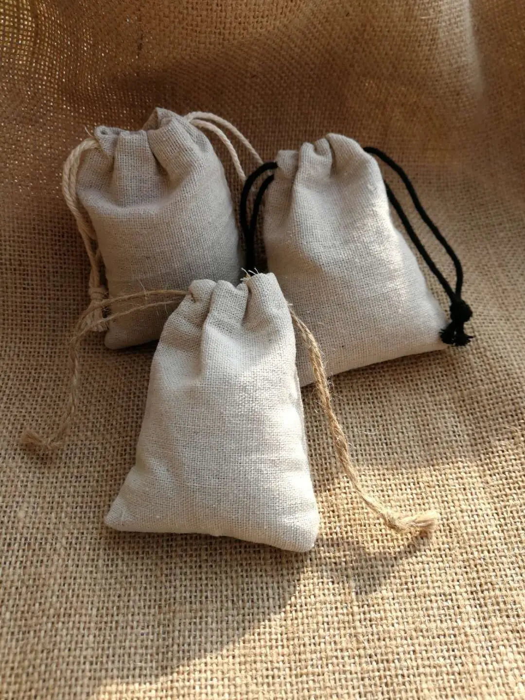 Natural Linen Gift Bags 5x7cm 7x9cm 9x12cm 50pcs/Lot Party Candy Jute Dust Sack Custom Logo Jewelry Pouch