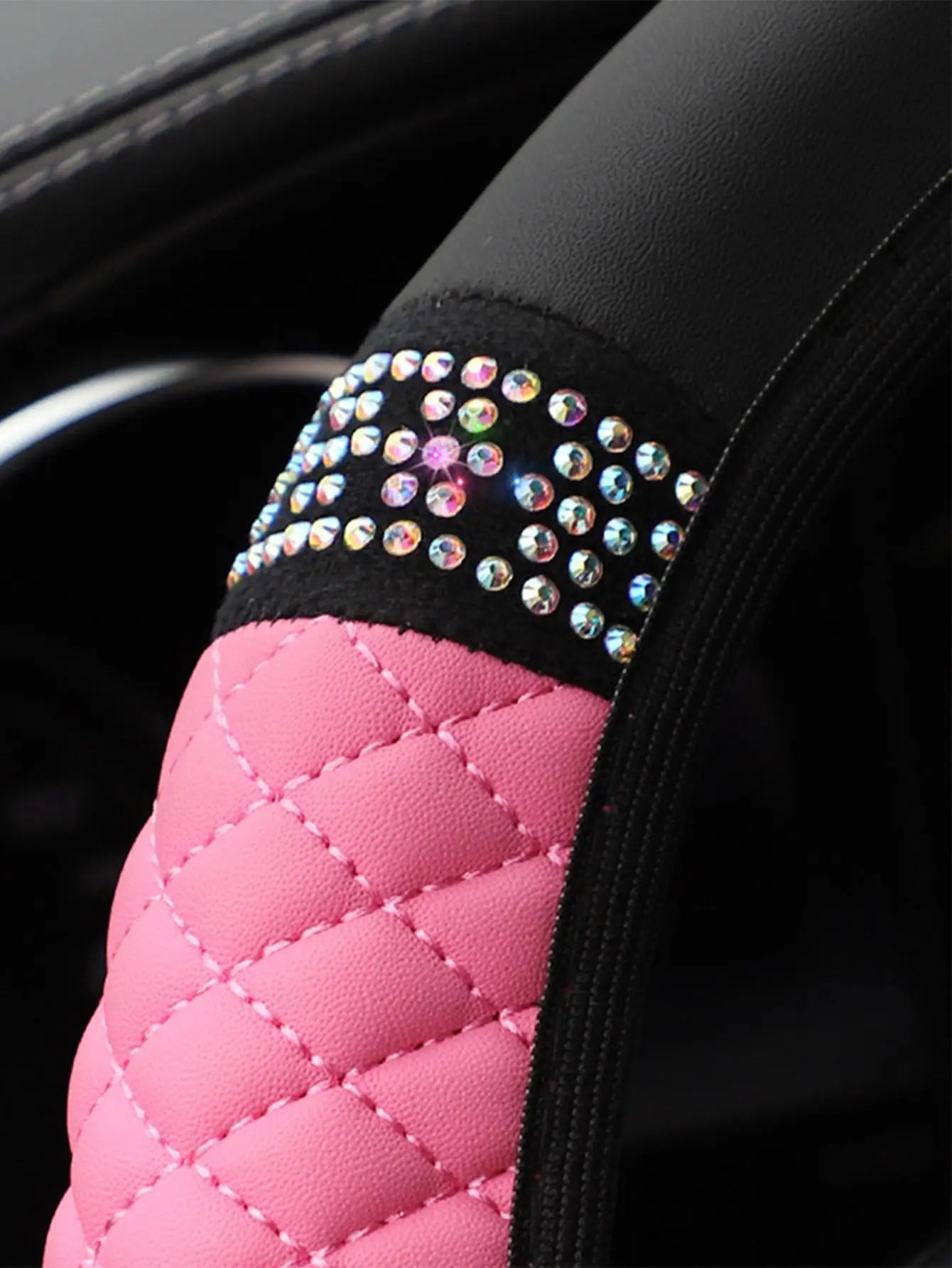 1pc Leather Embroidery Colorful Rhinestone Car Steering Wheel Cover, Fit For 14.5-15 Inch Steering Wheel, Auto Accessory